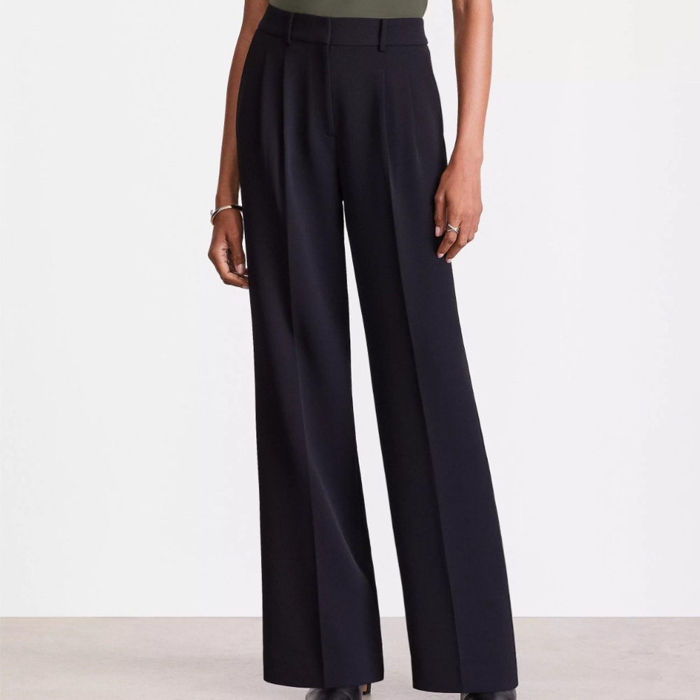 LOFT Versa Crepe Drape Wide Leg Trousers Size 6P